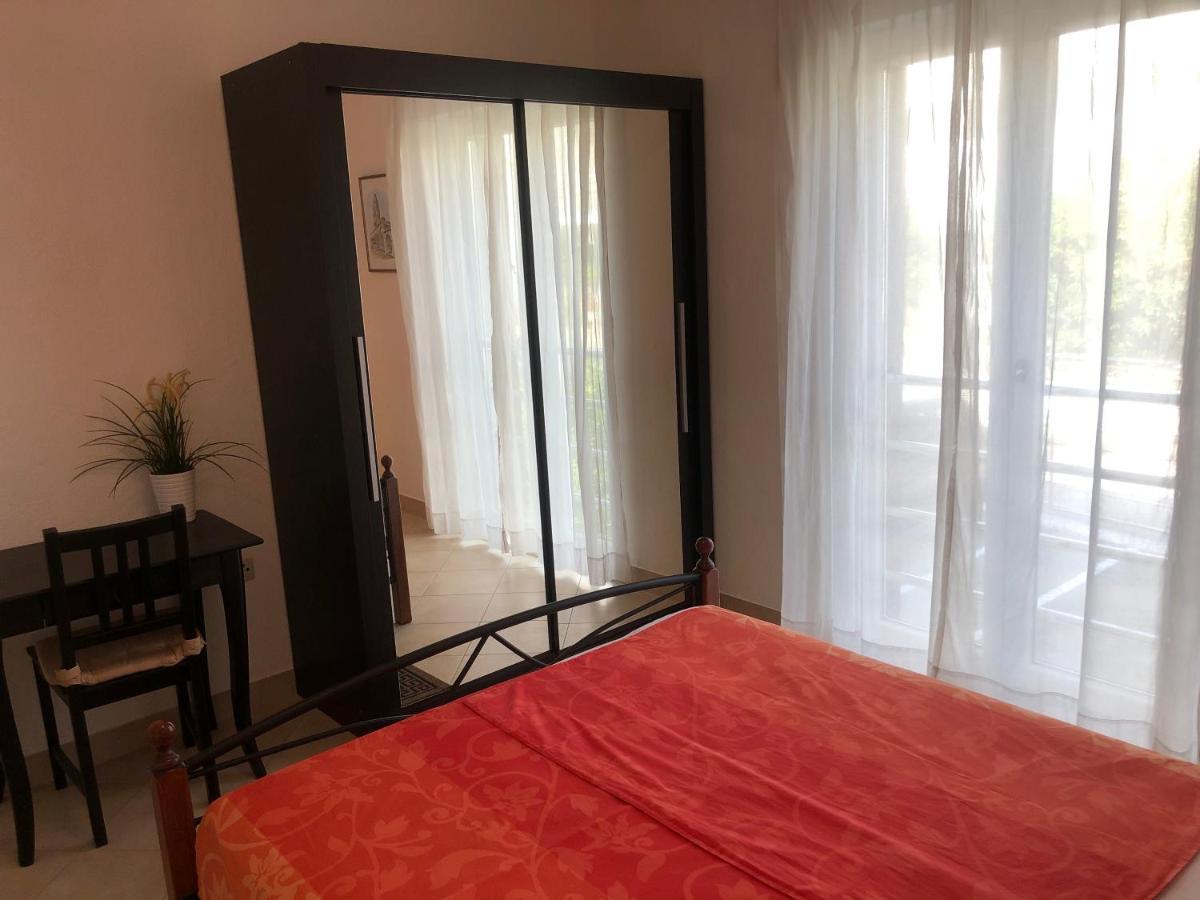 Dalmatia Apartments Podstrana Exterior photo